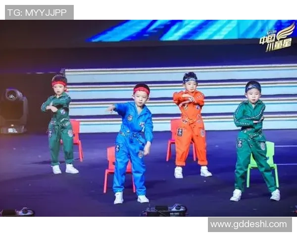 张芳的街舞人生:从热爱到梦想的深度对话与成长之路 张芳的街舞人生:从热爱到梦想的深度对话与成长之路